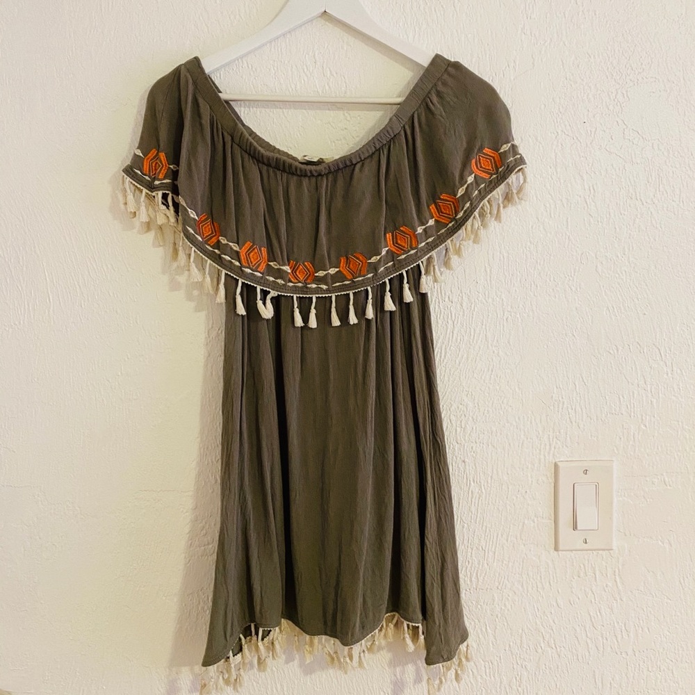 Francescas Olive Green Off the Shoulder Dress